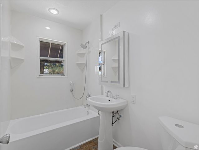 2830 S 2300 E, Salt Lake City, UT 84109