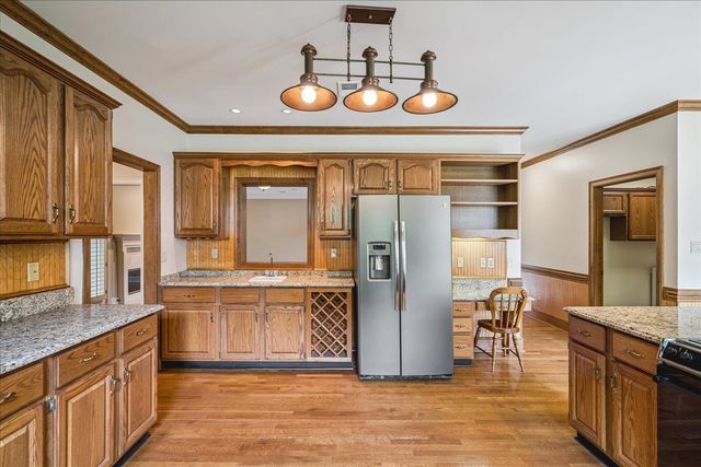 2255 OTTERBURN LN, Germantown, TN 38139
