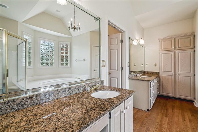 2255 OTTERBURN LN, Germantown, TN 38139