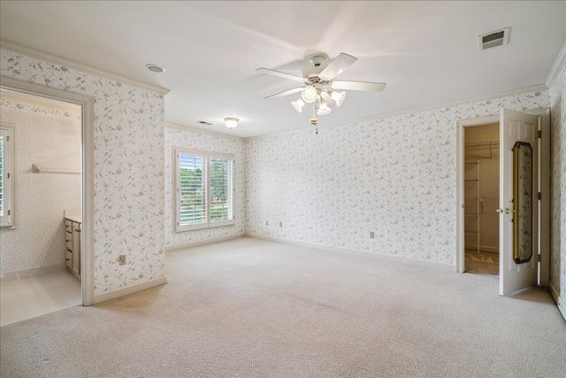 2255 OTTERBURN LN, Germantown, TN 38139
