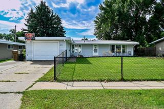 2513 W Central Ave, Minot, ND 58703