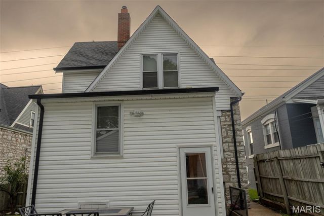 3216 S Big Bend Boulevard, St Louis, MO 63143