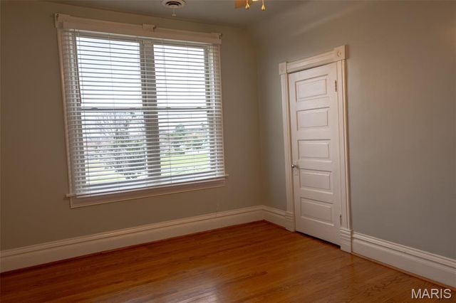 3216 S Big Bend Boulevard, St Louis, MO 63143