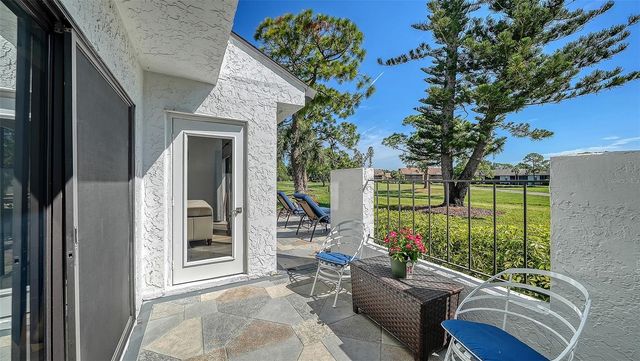 3131 HEATHERWOOD LANE, Sarasota, FL 34235