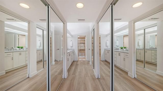 3131 HEATHERWOOD LANE, Sarasota, FL 34235