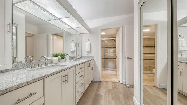 3131 HEATHERWOOD LANE, Sarasota, FL 34235