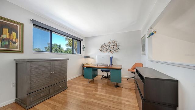 3131 HEATHERWOOD LANE, Sarasota, FL 34235
