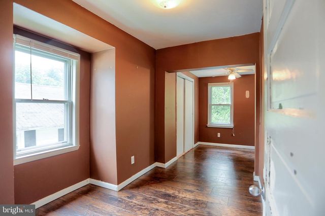 2036 OLD WELSH RD, Abington, PA 19001