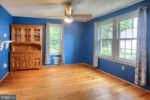 2036 OLD WELSH RD, Abington, PA 19001