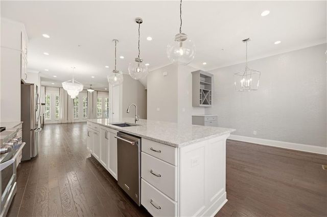 170 Cole Street NE 3, Marietta, GA 30060
