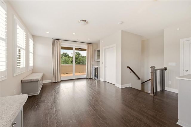 170 Cole Street NE 3, Marietta, GA 30060