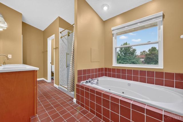 3839 Winter Hill Drive, Fairfield Twp, OH 45011