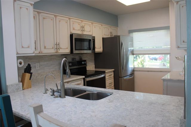 1813 MARINER DRIVE 151, Tarpon Springs, FL 34689