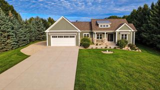 8987 371st AVENUE, Twin Lakes, WI 53181