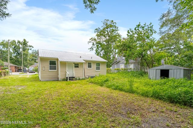 3267 SUNNYBROOK Avenue N, Jacksonville, FL 32254