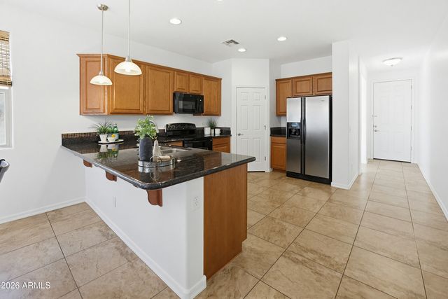 7239 N 89TH Drive, Glendale, AZ 85305