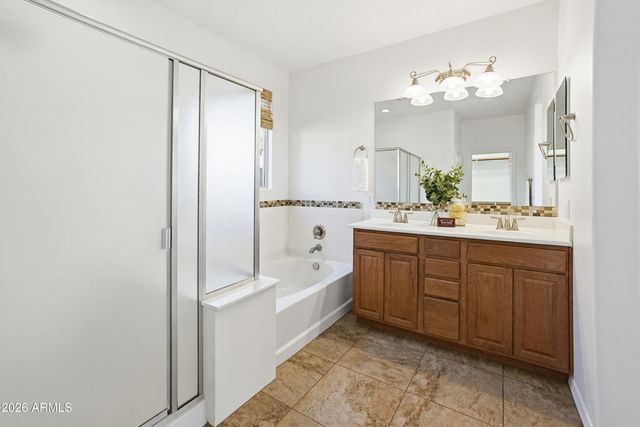 7239 N 89TH Drive, Glendale, AZ 85305