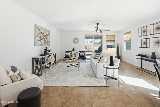 7239 N 89TH Drive, Glendale, AZ 85305