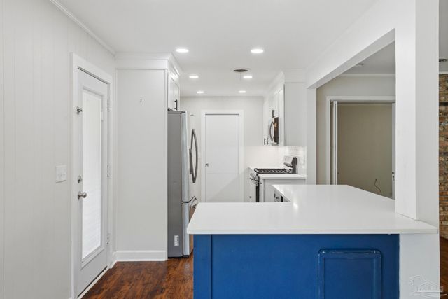 3121 Whistler Dr, Pensacola, FL 32503