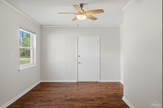 3121 Whistler Dr, Pensacola, FL 32503