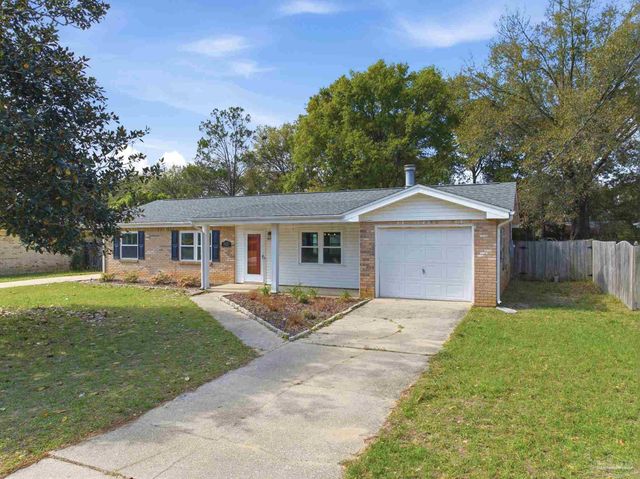 3121 Whistler Dr, Pensacola, FL 32503