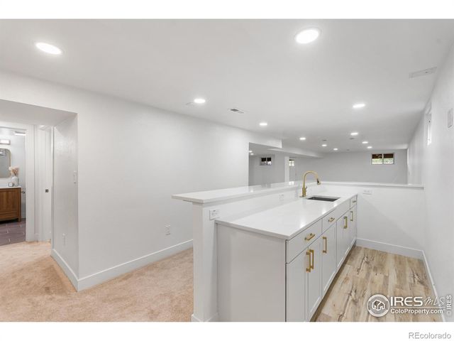 7120 S Sheridan Court, Littleton, CO 80128