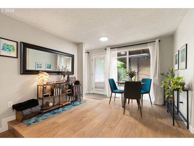 5412 Nw BURNING TREE Ct, Portland, OR 97229