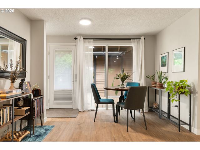 5412 Nw BURNING TREE Ct, Portland, OR 97229