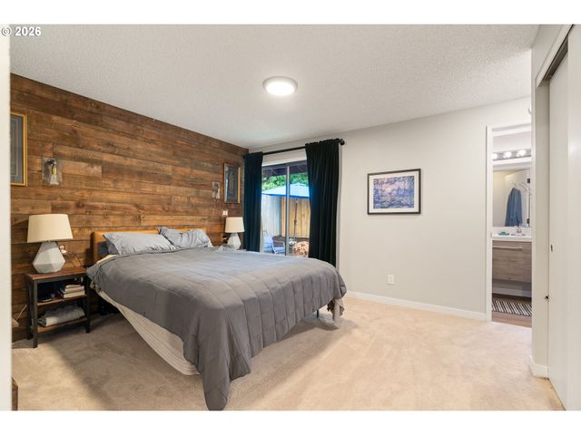 5412 Nw BURNING TREE Ct, Portland, OR 97229