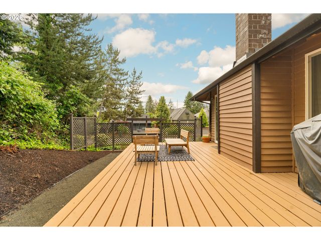5412 Nw BURNING TREE Ct, Portland, OR 97229