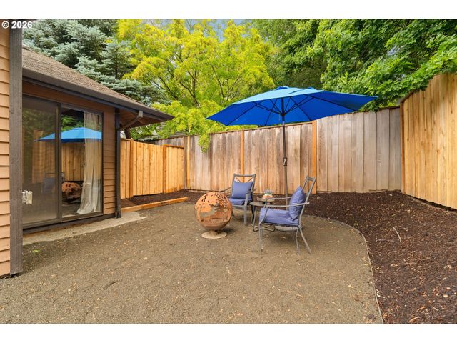 5412 Nw BURNING TREE Ct, Portland, OR 97229
