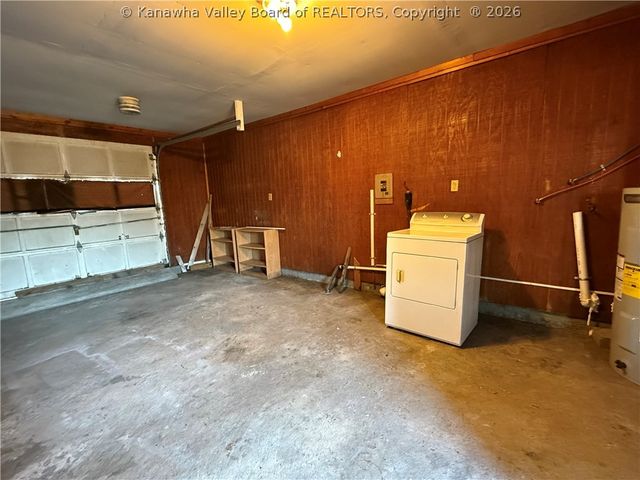 412 18th Street, Dunbar, WV 25064