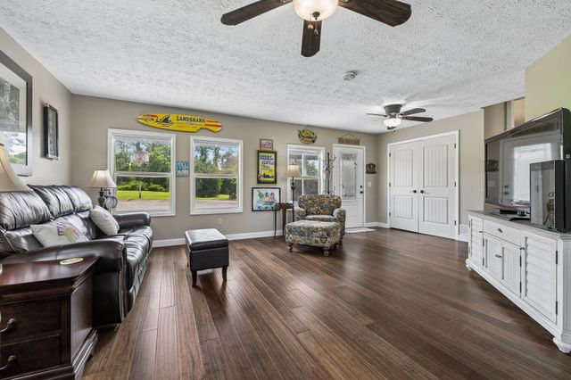6220 Saundersville Rd, Mount Juliet, TN 37122