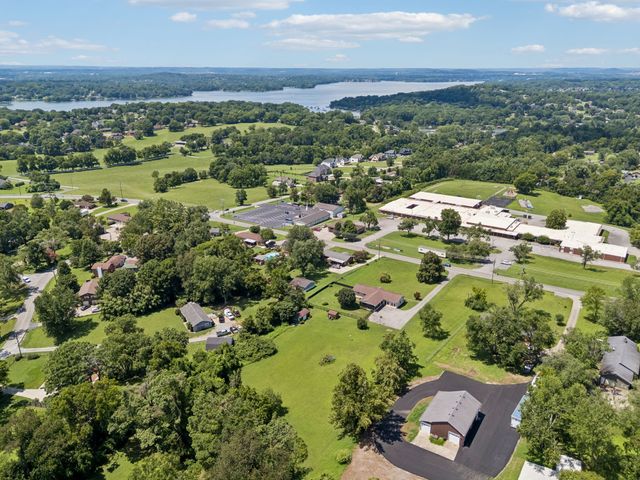 6220 Saundersville Rd, Mount Juliet, TN 37122