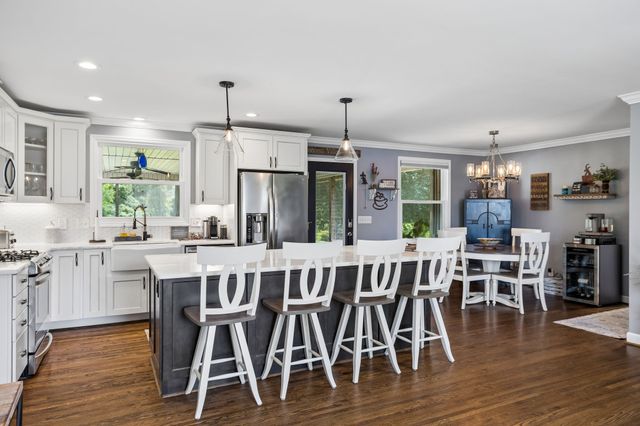 6220 Saundersville Rd, Mount Juliet, TN 37122