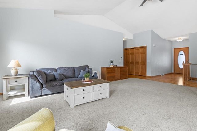 1221 Marcella Court, Sun Prairie, WI 53590