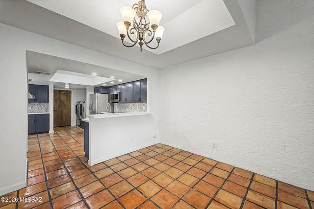 5829 N 24th Place, Phoenix, AZ 85016