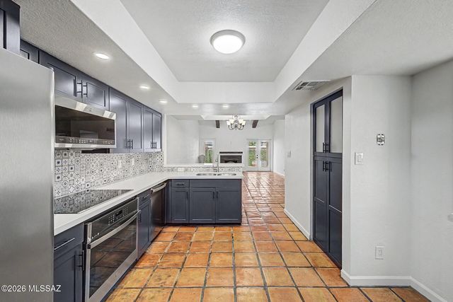5829 N 24th Place, Phoenix, AZ 85016