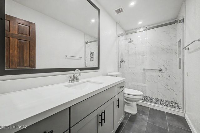 5829 N 24th Place, Phoenix, AZ 85016