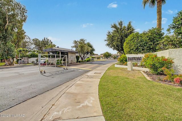 5829 N 24th Place, Phoenix, AZ 85016