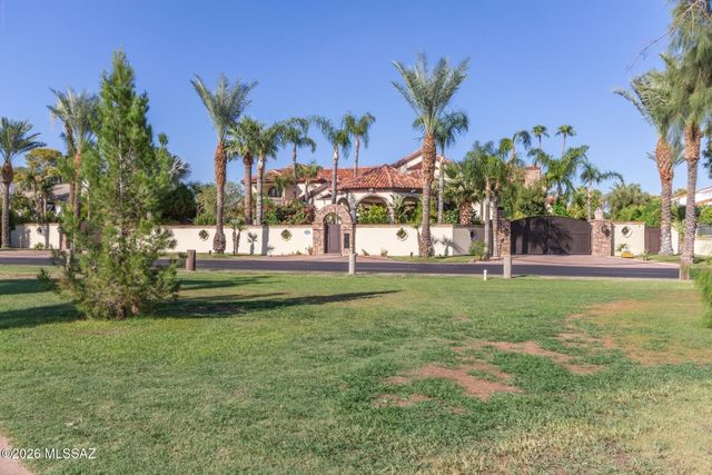 5829 N 24th Place, Phoenix, AZ 85016