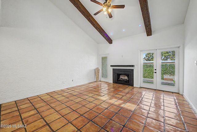 5829 N 24th Place, Phoenix, AZ 85016