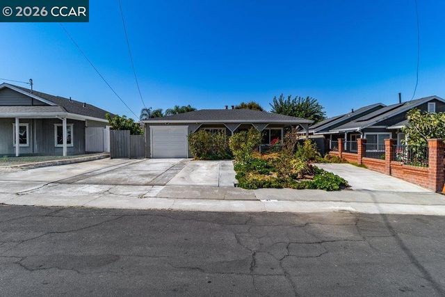 41 Canal Dr, Bay Point, CA 94565