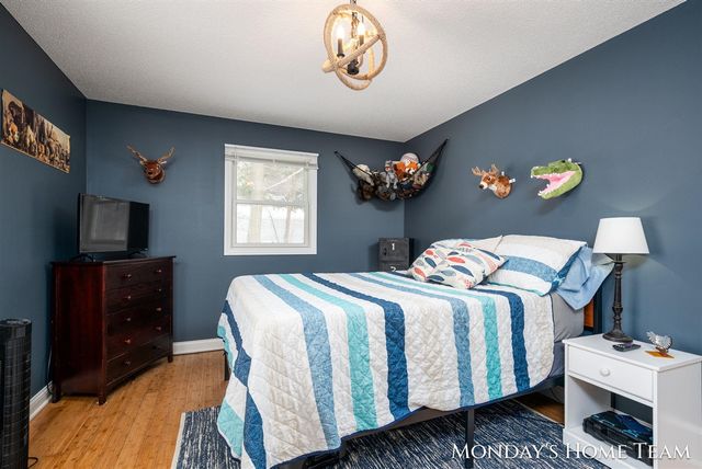 16313 Taft Road, Spring Lake, MI 49456