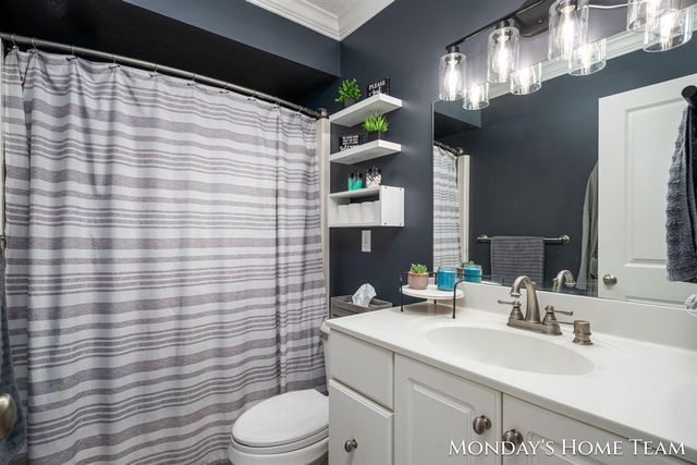 16313 Taft Road, Spring Lake, MI 49456