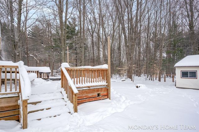 16313 Taft Road, Spring Lake, MI 49456