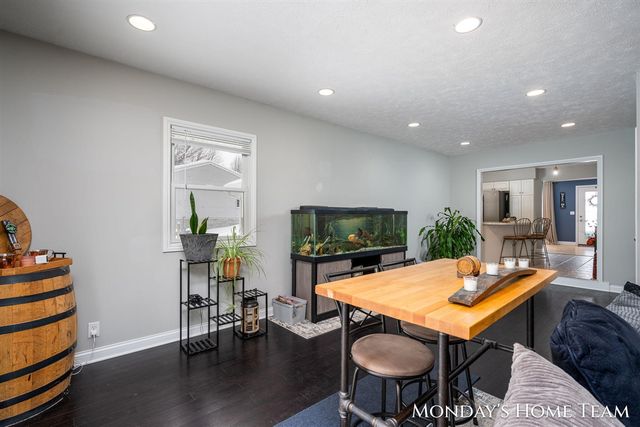 16313 Taft Road, Spring Lake, MI 49456