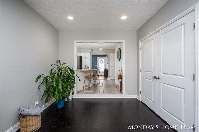 16313 Taft Road, Spring Lake, MI 49456