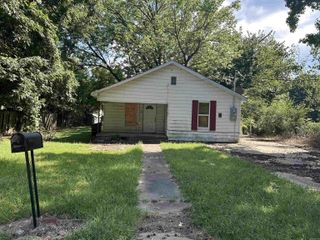 215 Spruce, Jonesboro, AR 72401