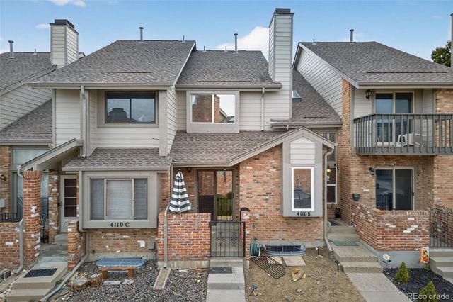 4110 S Evanston Circle B, Aurora, CO 80014
